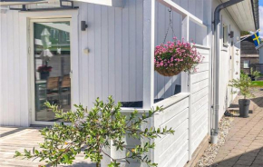 2 Bedroom Stunning Home In Kyrkesund, Kyrkesund